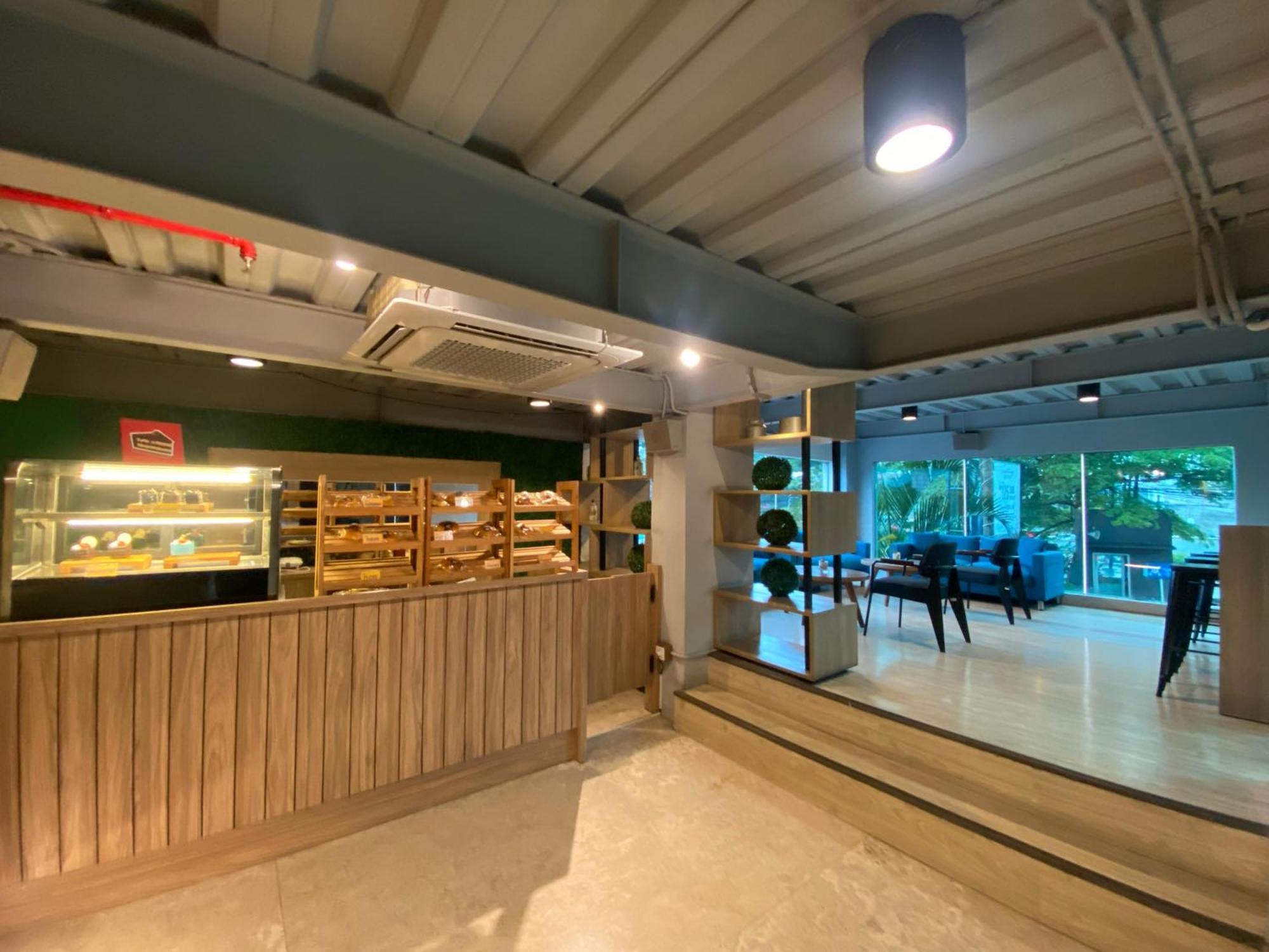 Grand Cordela Hotel Bandung Exterior photo